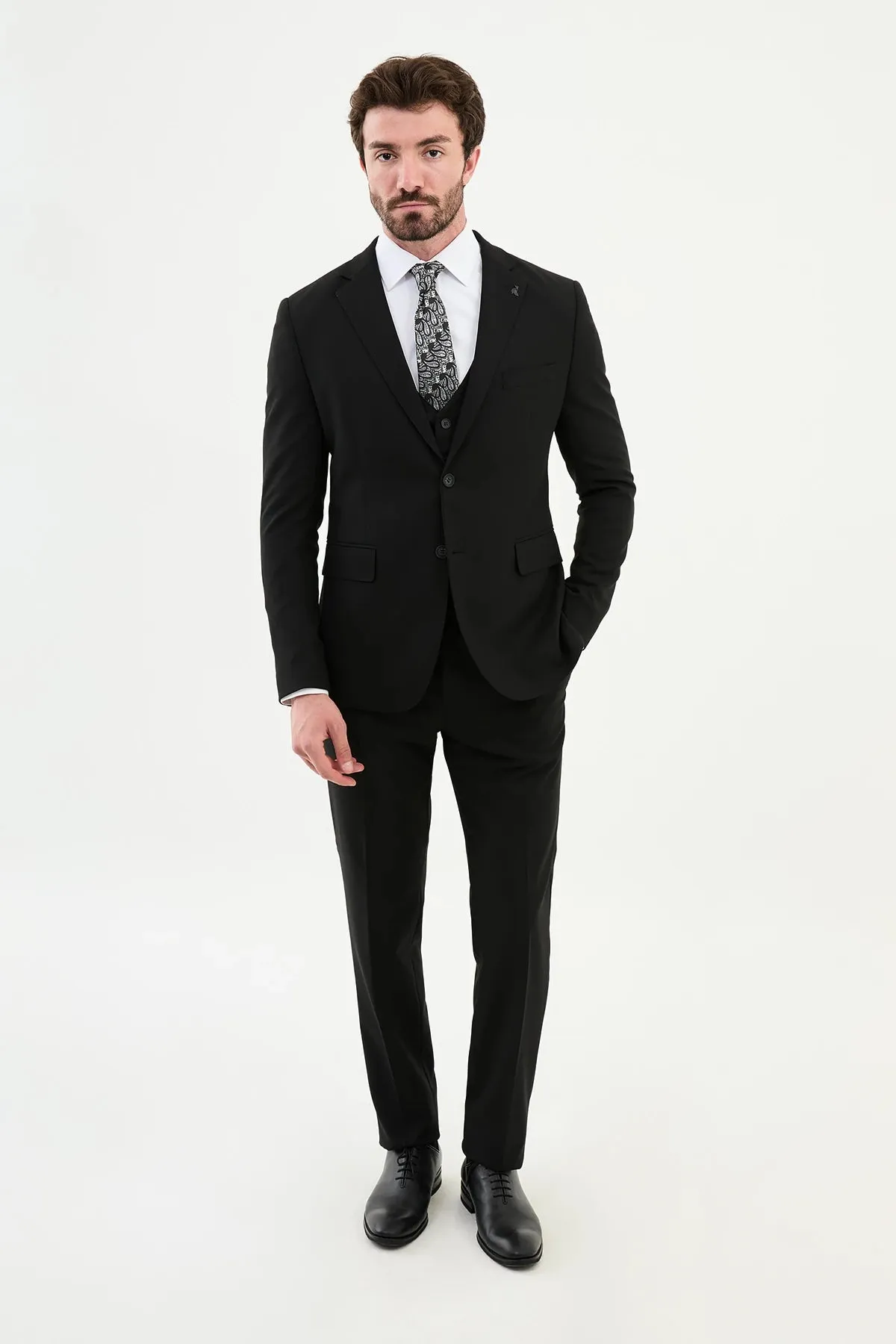 Bojoni Capena Black  Slim Fit Suit